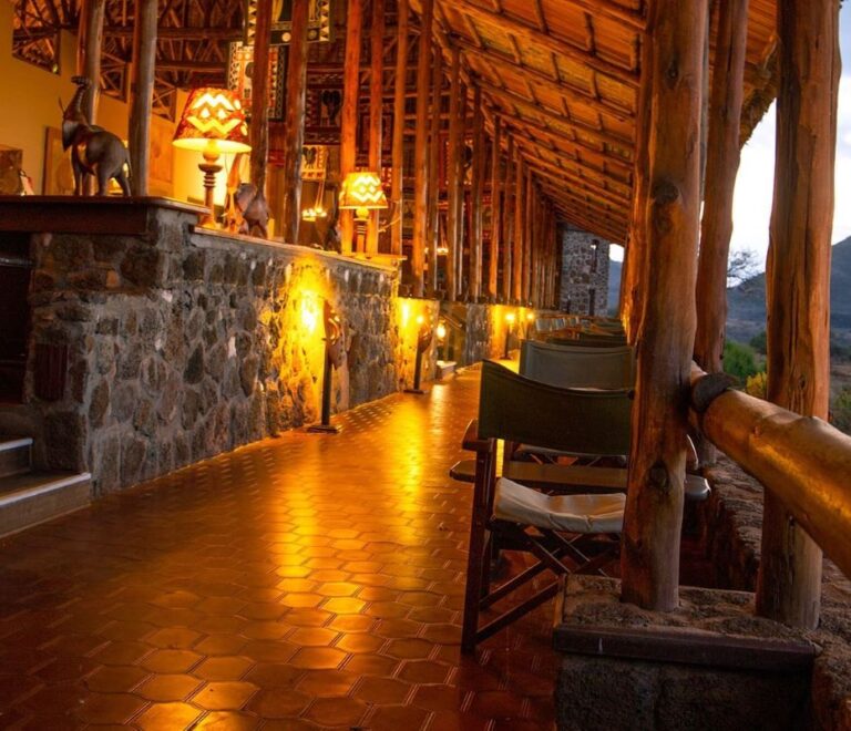 Kilaguni Serena Safari Lodge